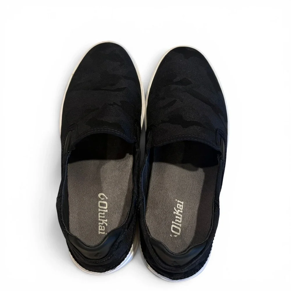 OluKai Pehuea Pai Black Camo Jacquard Slip On Sneakers Men's Size 9.5 Beach
